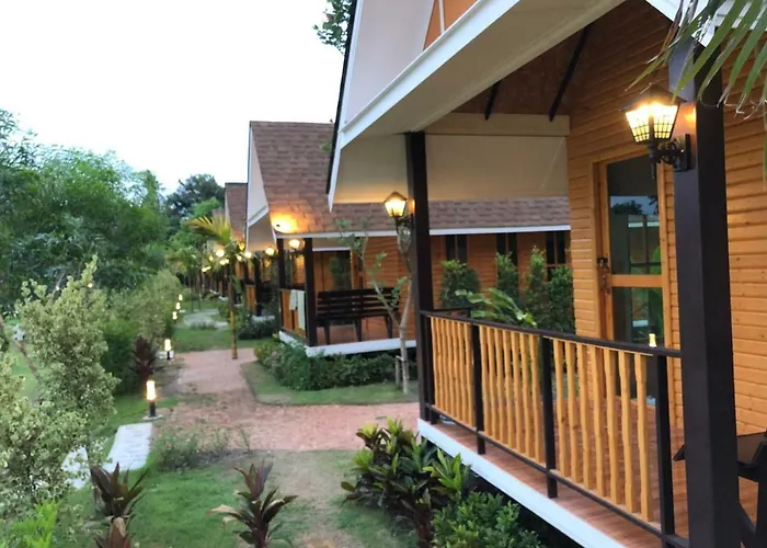 ช้างเผือกรีสอร์ต ดำเนินสะดวก